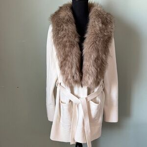 Banana Republic Cream Cardigan with Belt and Detachable Faux Fur Collar XL